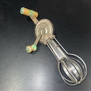 Antique‎ Ladd Green Hand Mixer Egg Beater Kitchen Tool Wooden Handle Stainless